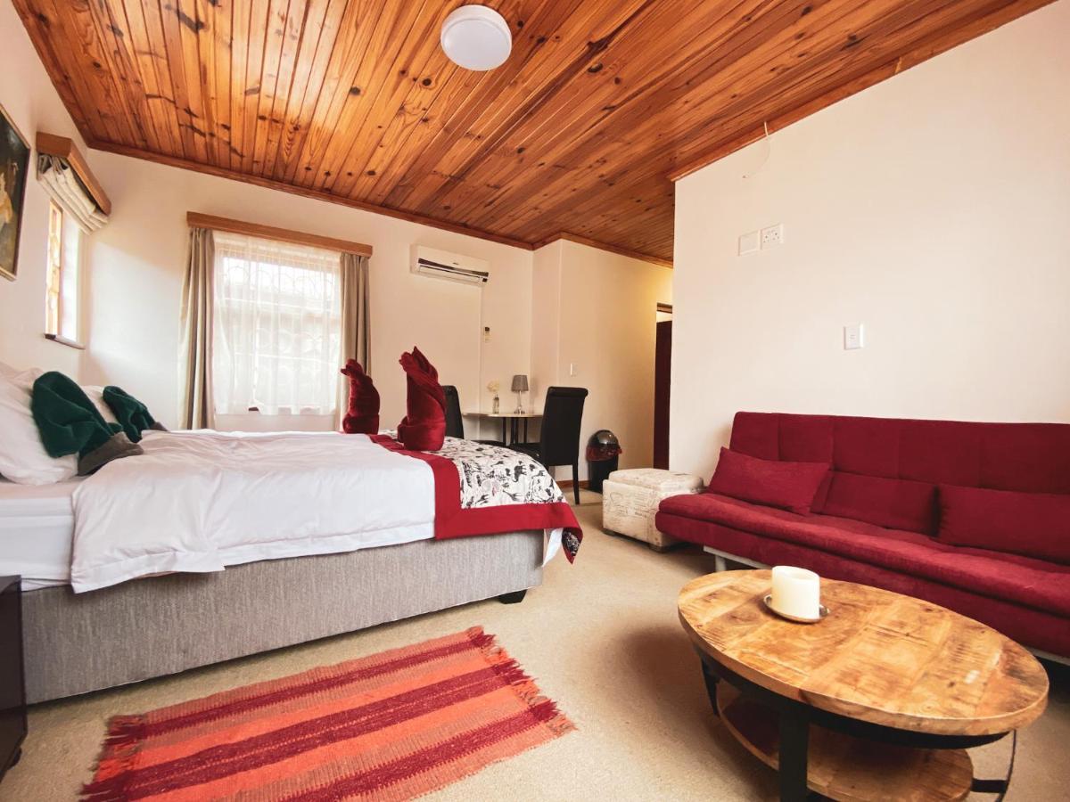 All African Colours Guesthouse Swakopmund Exteriör bild