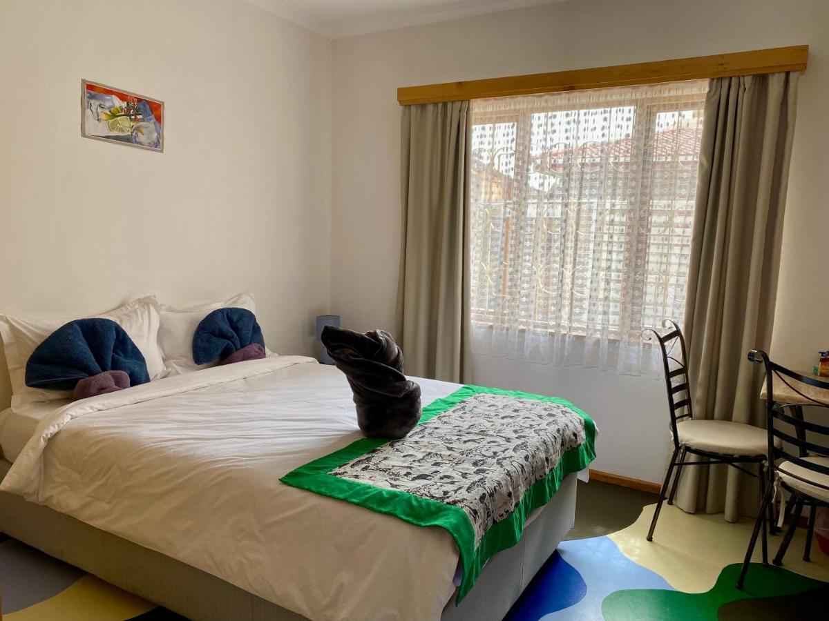 All African Colours Guesthouse Swakopmund Exteriör bild
